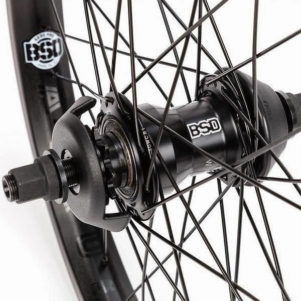 BSD Aero Pro Westcoaster With Hubguards - LHD