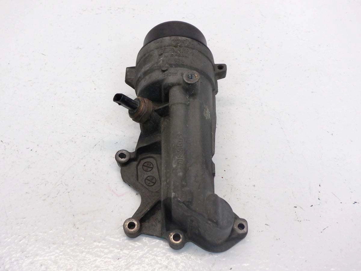 Mini Cooper Engine Oil Filter Housing N16 11428643757 11-16 R5x R6x