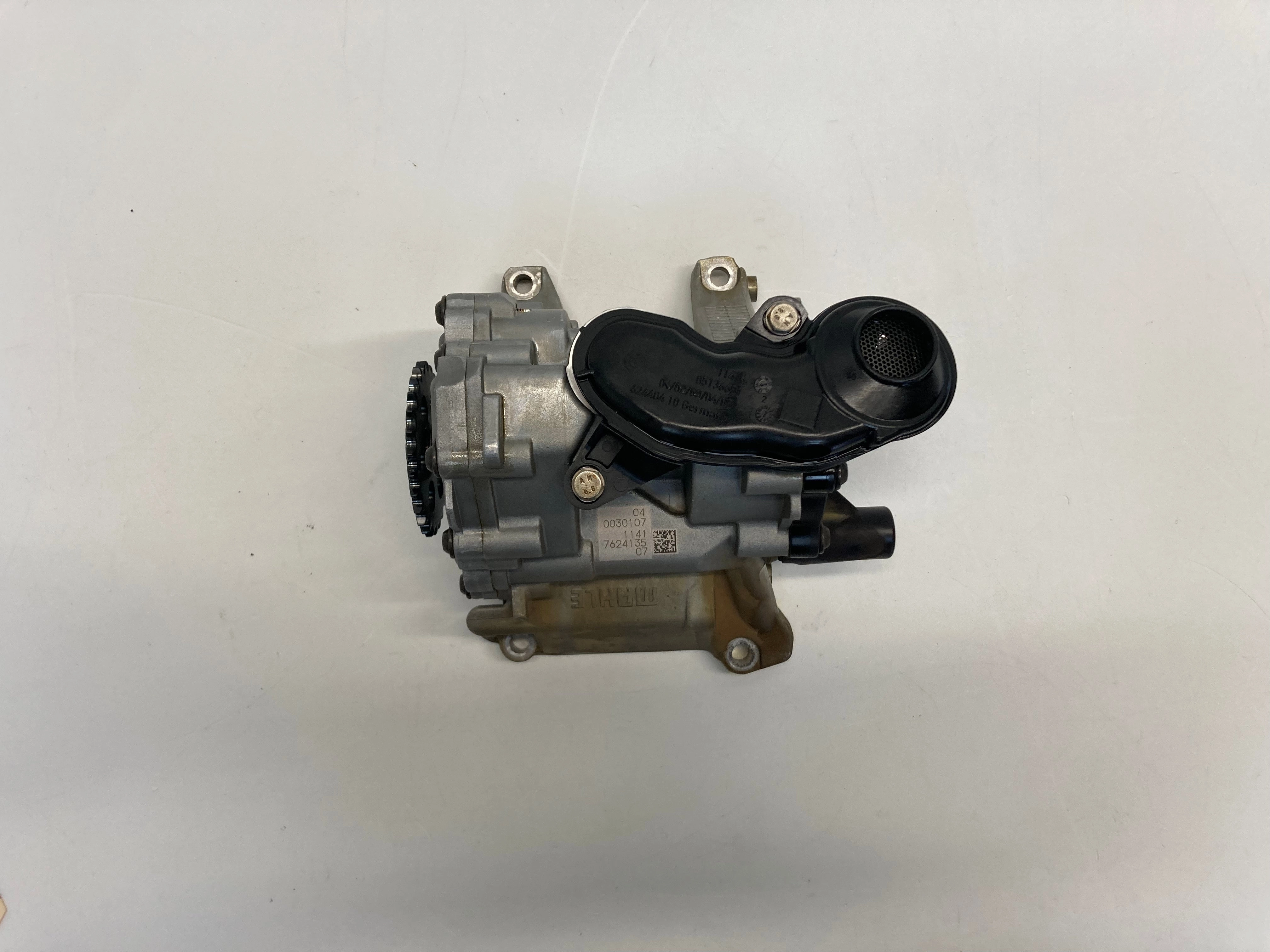 Mini Cooper Engine Oil Pump OEM B36 B46 B48 11417624135 14-19 F5x F60