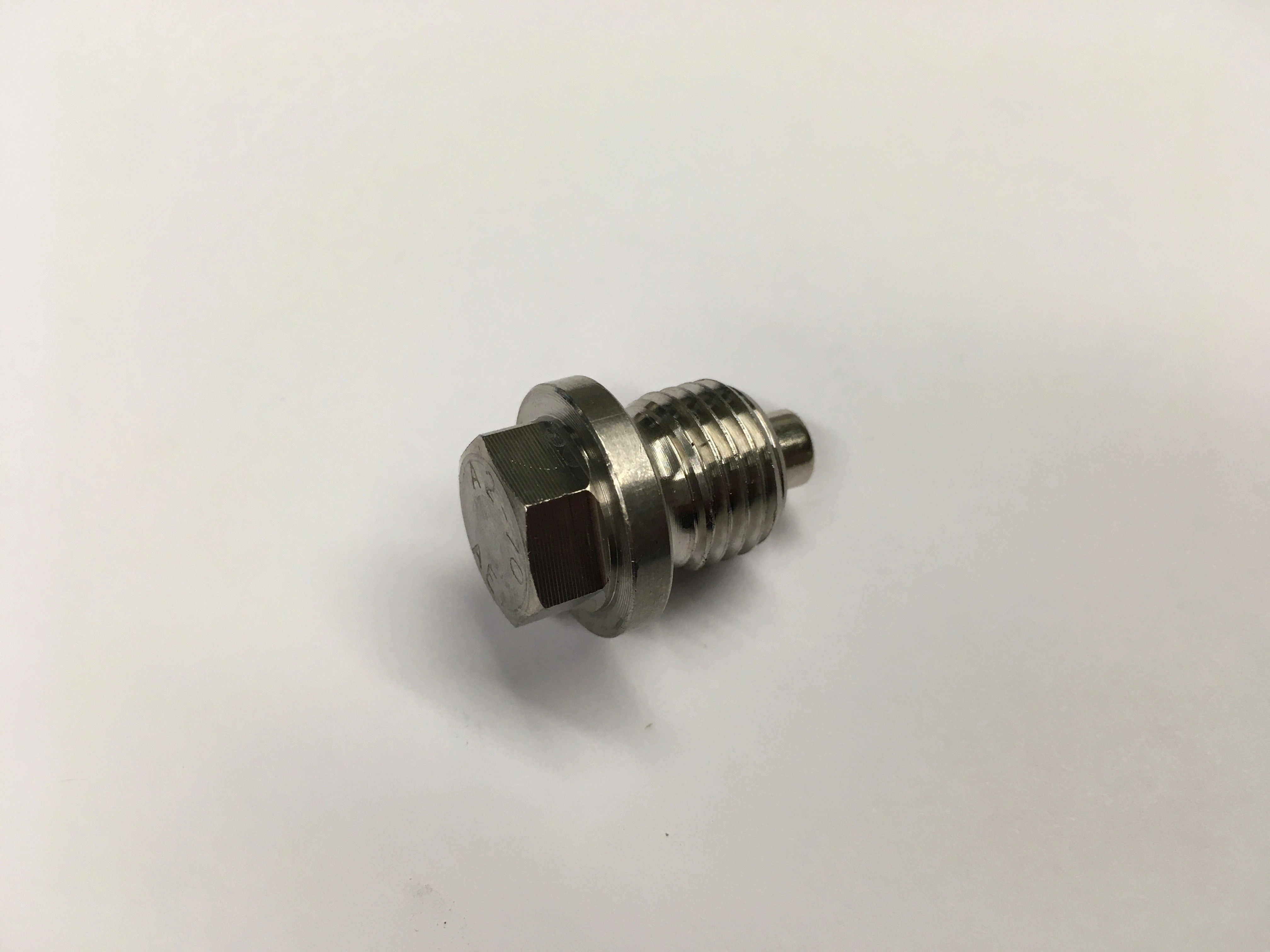 Mini Cooper Oil Pan Drain Plug Magnetic M14x1.5 2002-2008 R50 R52 R53