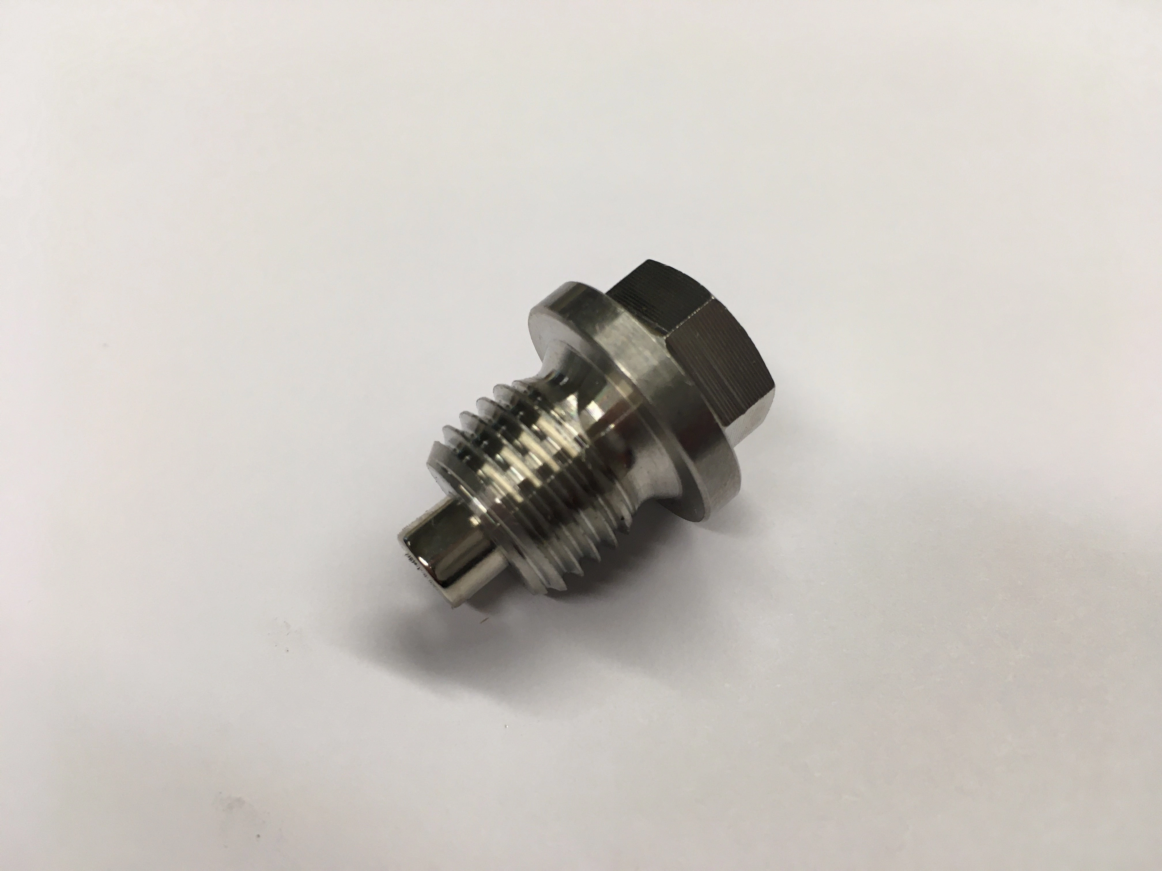 Mini Cooper Oil Pan Drain Plug Magnetic M14x1.5 2002-2008 R50 R52 R53